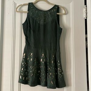 Kas New York Embroidered Green Tunic Top